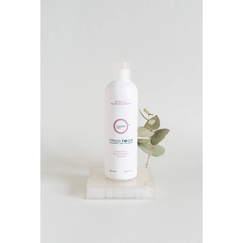 Ioox Tricoioox Shampooing antipelliculaire sec, 250 ml