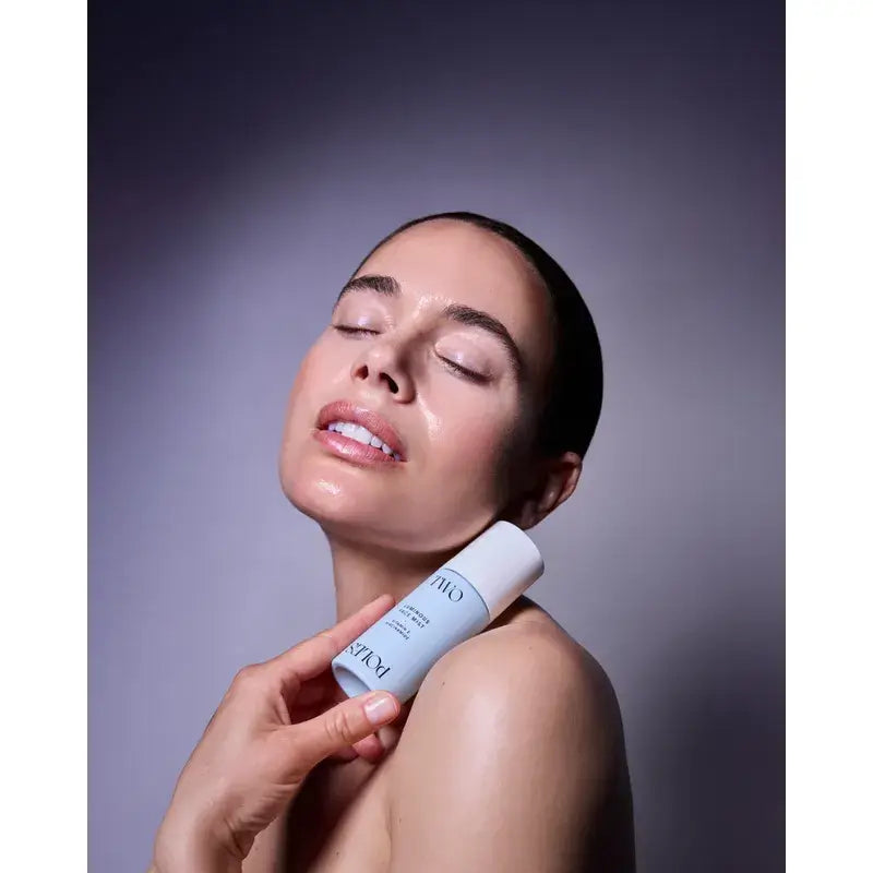 Brume lumineuse pour le visage