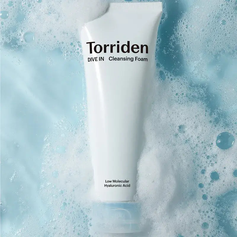 Mousse nettoyante à l'acide hyaluronique à faible poids moléculaire Torriden Dive-In, 150 ml