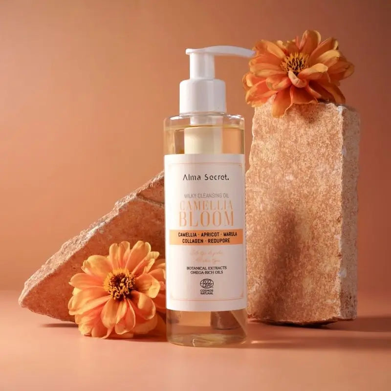 Alma Secret Camellia Bloom 'Oil To Milk' Huile Démaquillante 200ml