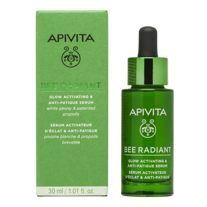 APIVITA Sérum éclaircissant et anti-fatigue à la pivoine blanche et à la propolis brevetée.