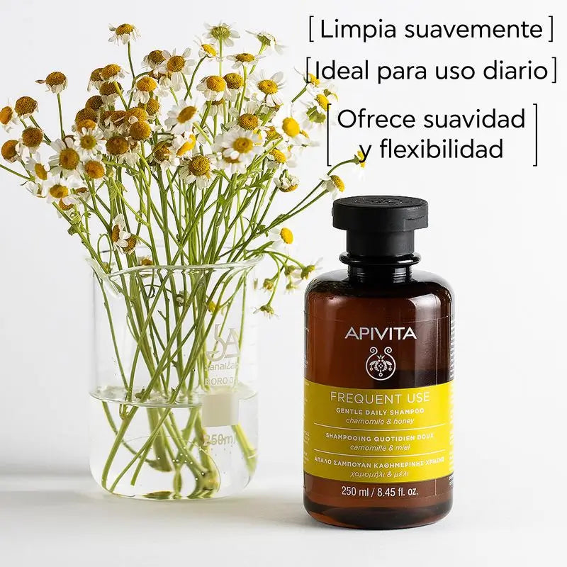 APIVITA Shampooing doux quotidien à la camomille et au miel 250 ml