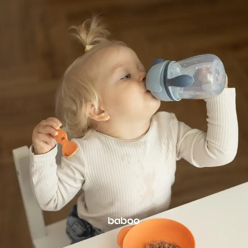 Tasse d'apprentissage Baboo Blue Haze en silicone avec paille 9+ mois, 260 ml