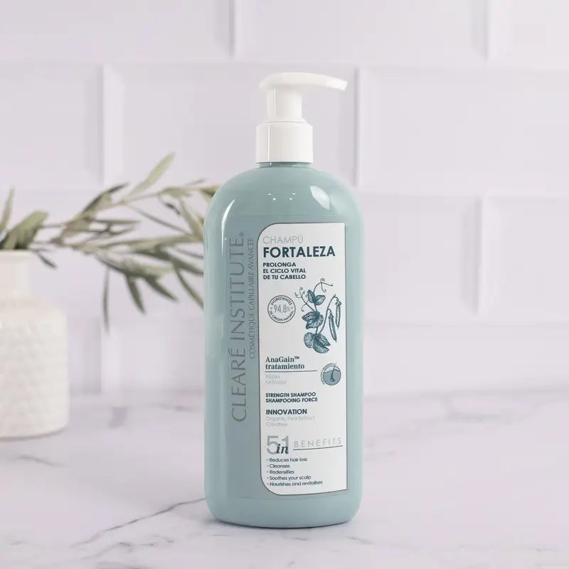 Clearé Institute Shampooing anti-chute 400 Ml.