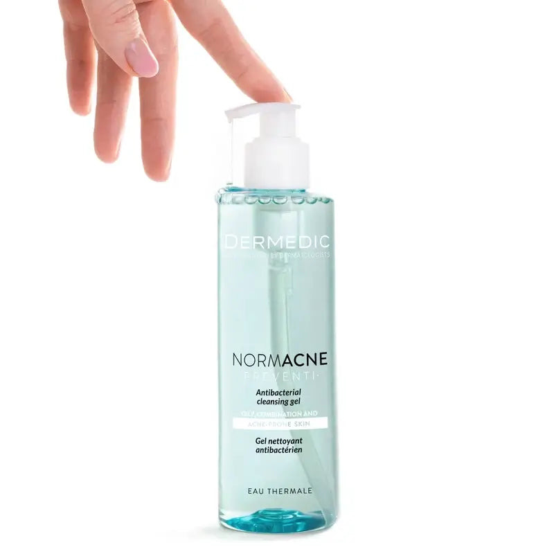 Gel nettoyant antibactérien Normacne de Dermedic, 200 ml