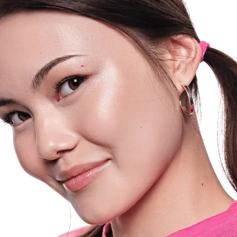 Essence Soft Touch Illuminator Bouncy Glow 20 , 4 gr