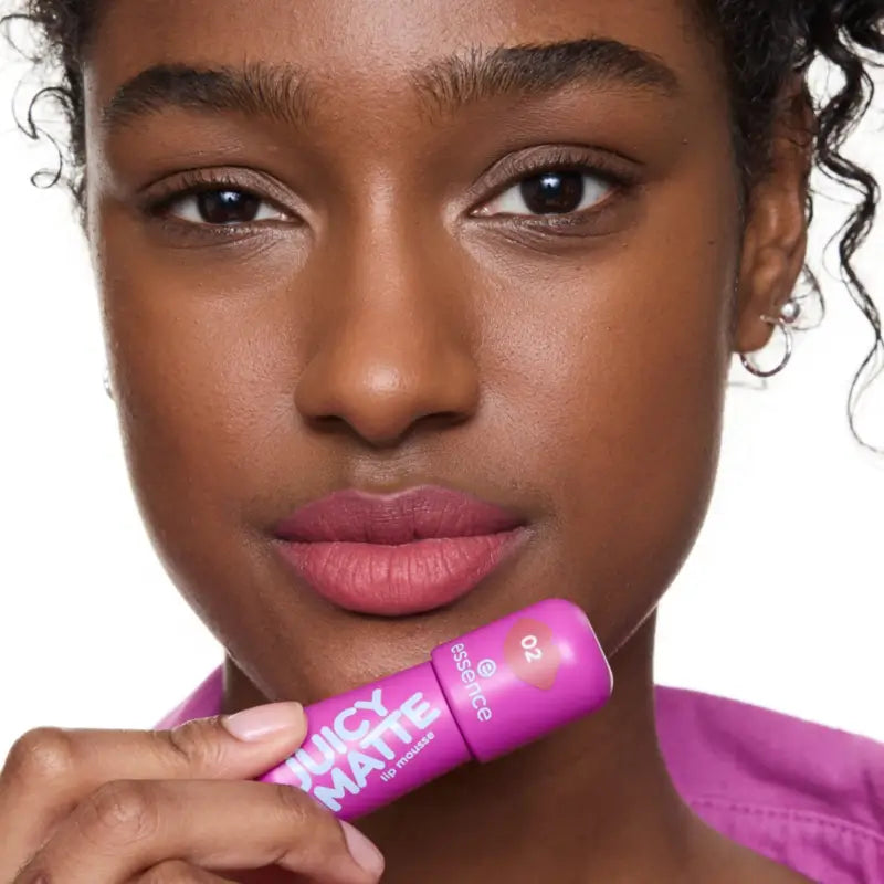 Essence Mousse à lèvres Juicy Matte 02, 2,7 ml