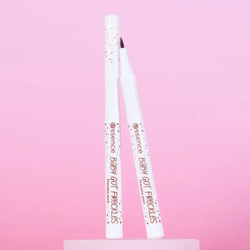 Essence Crayon Taches de rousseur Baby Got Freckles 10, 1 ml
