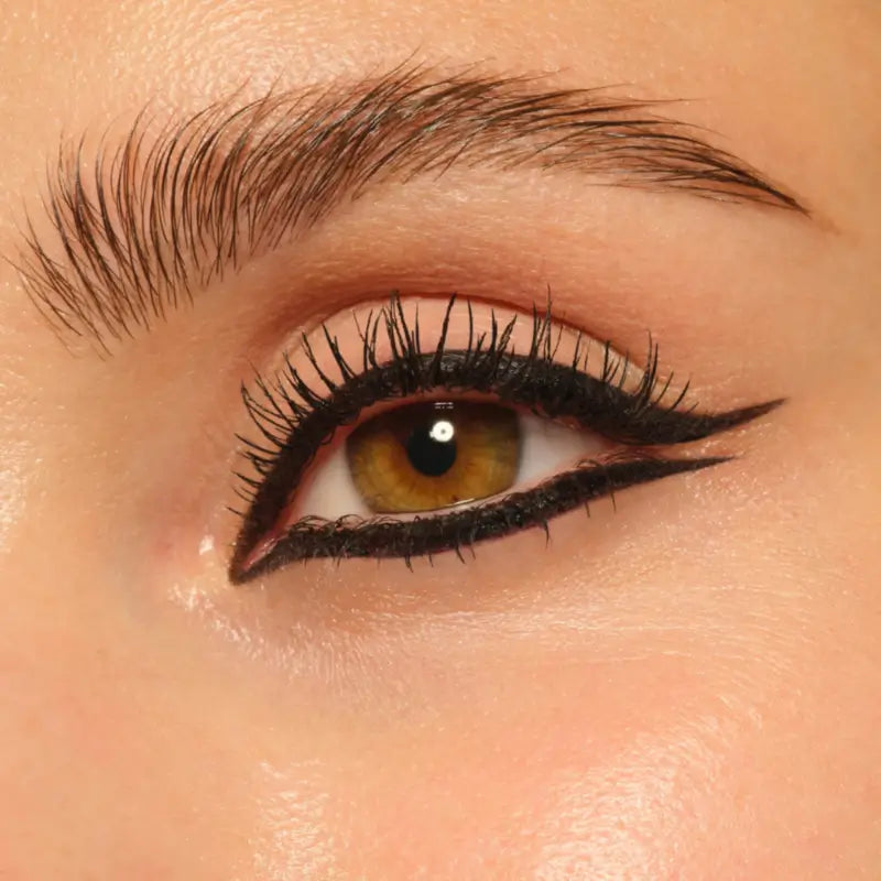 Essence Crayon pour les yeux longue tenue Lash Princess Party 01, 0,3 g