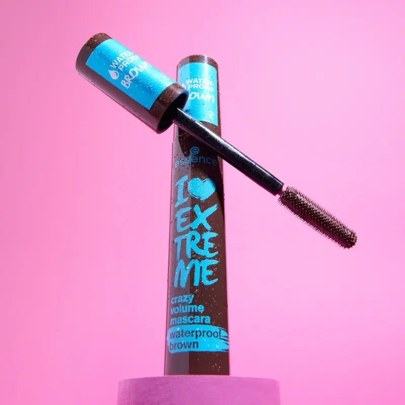 Essence I Love Extreme Crazy Volume Mascara imperméable brun 01, 12 ml