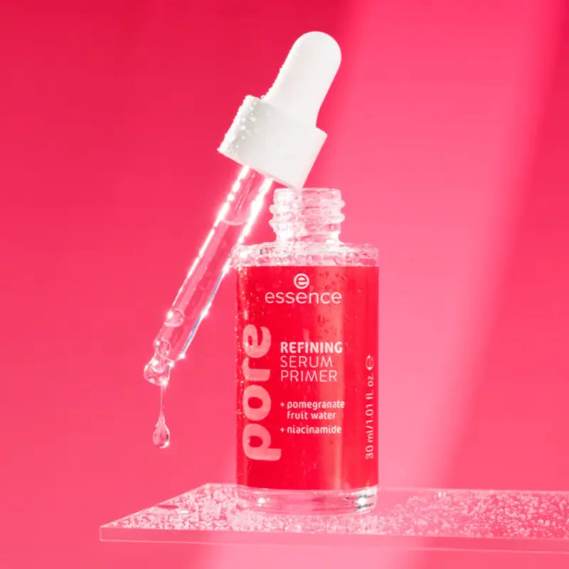 Essence Prebase en sérum affinant les pores, 30 ml