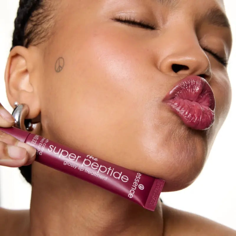 Essence Soin pour les lèvres The Super Peptide 08, 10 ml