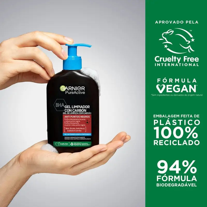 Garnier Pure Active Anti Blackhead Cleansing Gel With Charcoal And Salicylic Acid Purifie les pores et réduit les points noirs