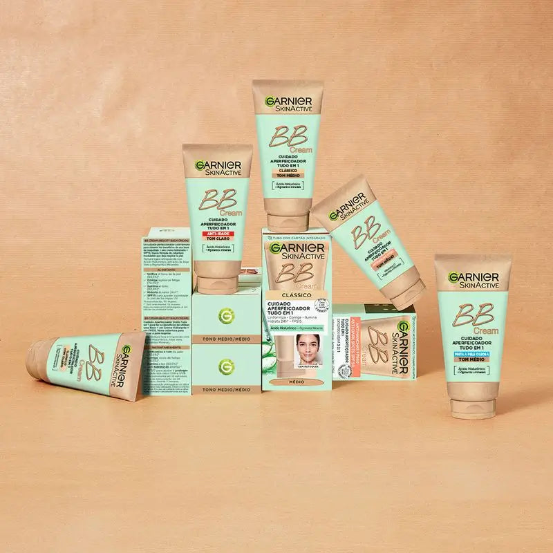 Garnier Skinactive Mattifying Bb Cream Pour Peau mixte à grasse de tonalité moyenne. Hydratant tout-en-un avec couleur Spf 25, 50 ml