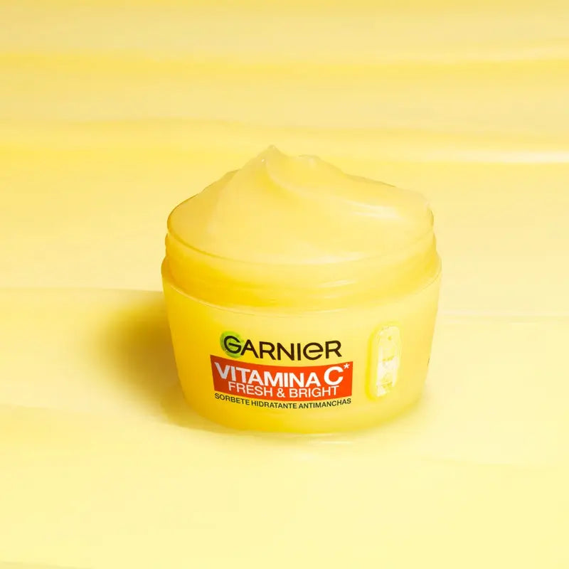 Garnier Vitamin C Fresh & Bright Moisturising Sorbet Cream Anti-Blemish, 85 ml