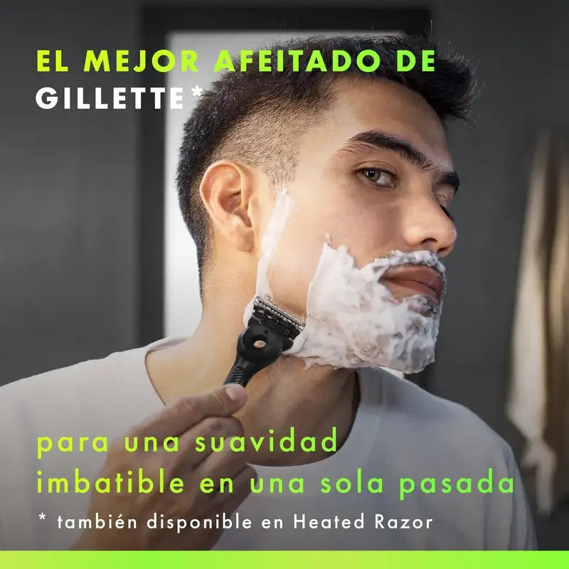 Rasoir Gillette Labs avec barre exfoliante + 1 recharge et un cintre