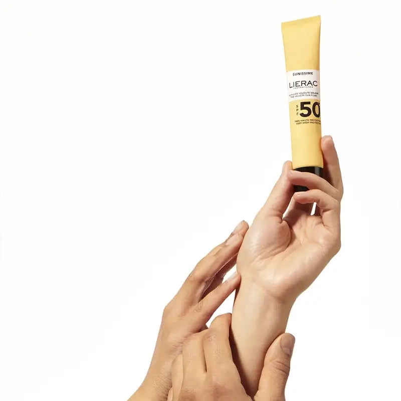 Lierac Sunissime Fluide Solaire Velouté Spf50+, 40 Ml
