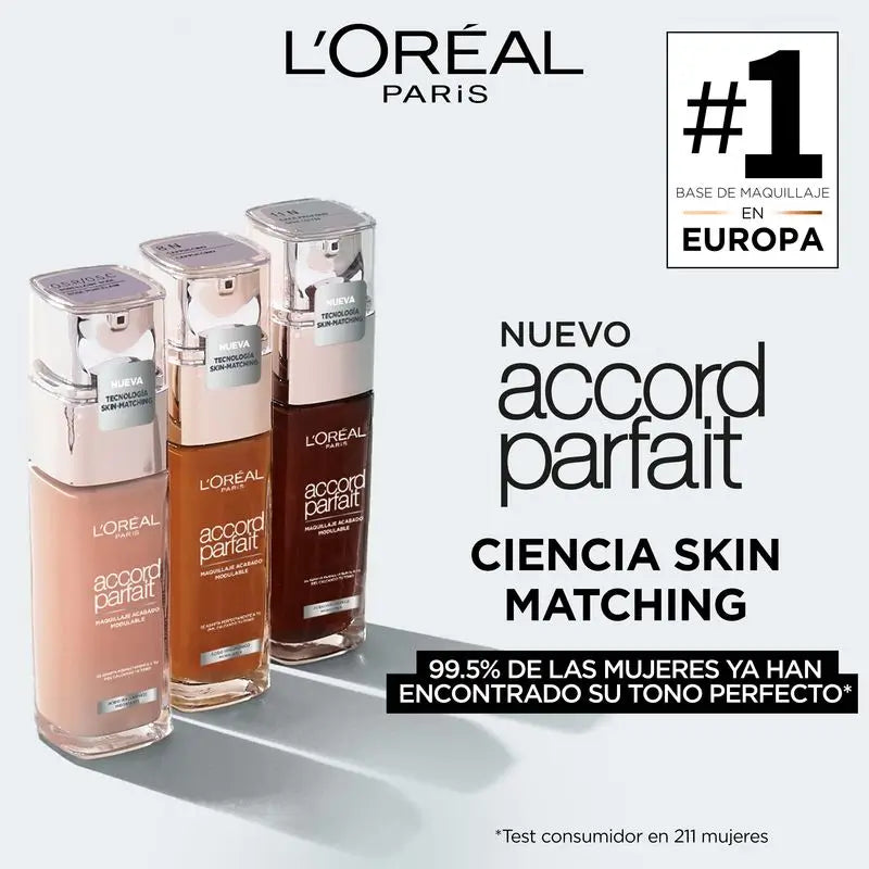 L'Oréal Paris Accord Parfait Fond de teint à l'acide hyaluronique 6N