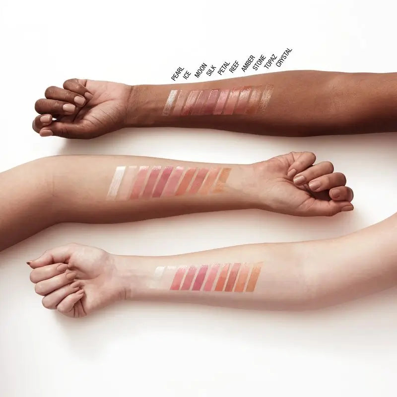 Maybelline New York Lifter Gloss Lip Gloss Shade 02 Ice. Hydratation intense et lèvres repulpées.