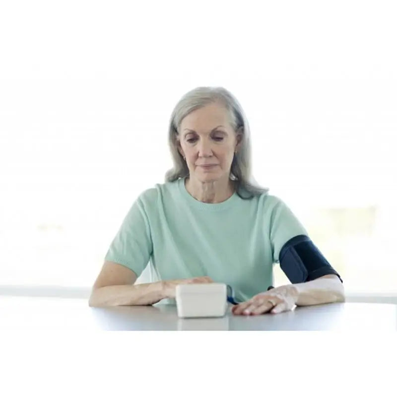Mobiclinic Tensiomètre numérique automatique avec mémoire, bras, YE660D Blanc, 1 unité