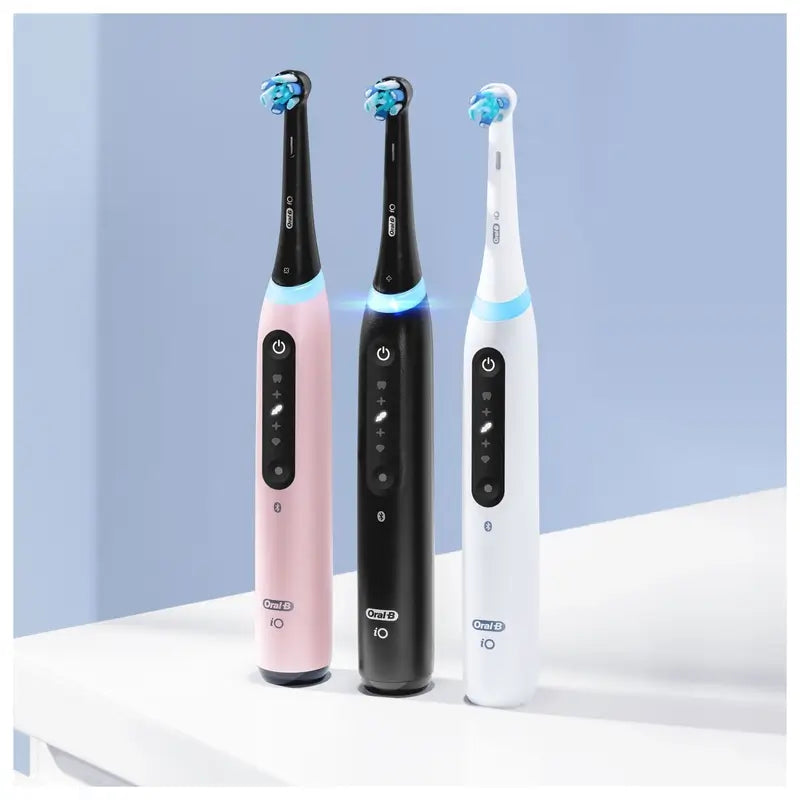 Oral-B Io 5 Brosse à dents électrique blanche, 2 têtes de brosse à dents