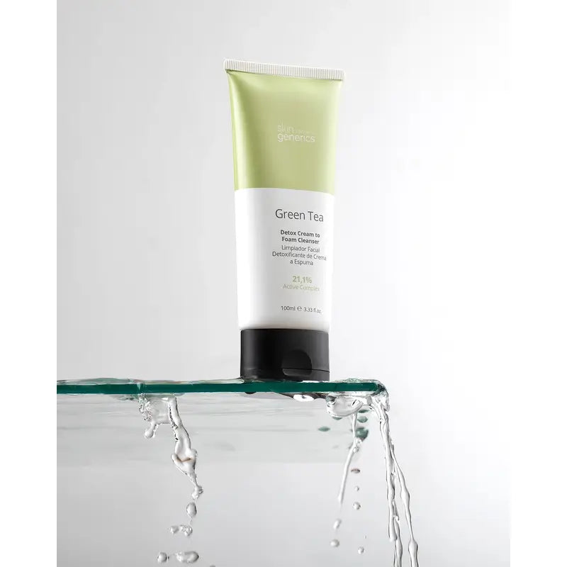Skin Generics Crème moussante nettoyante au thé vert 20.1%.