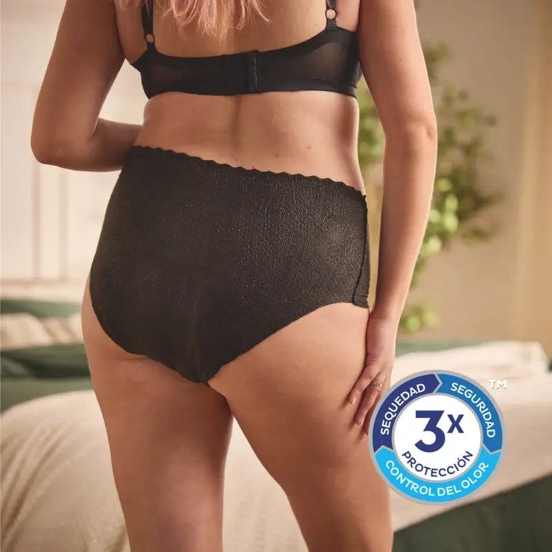 Tena Silhouette Noir Taille Haute Moyenne , 9 unités